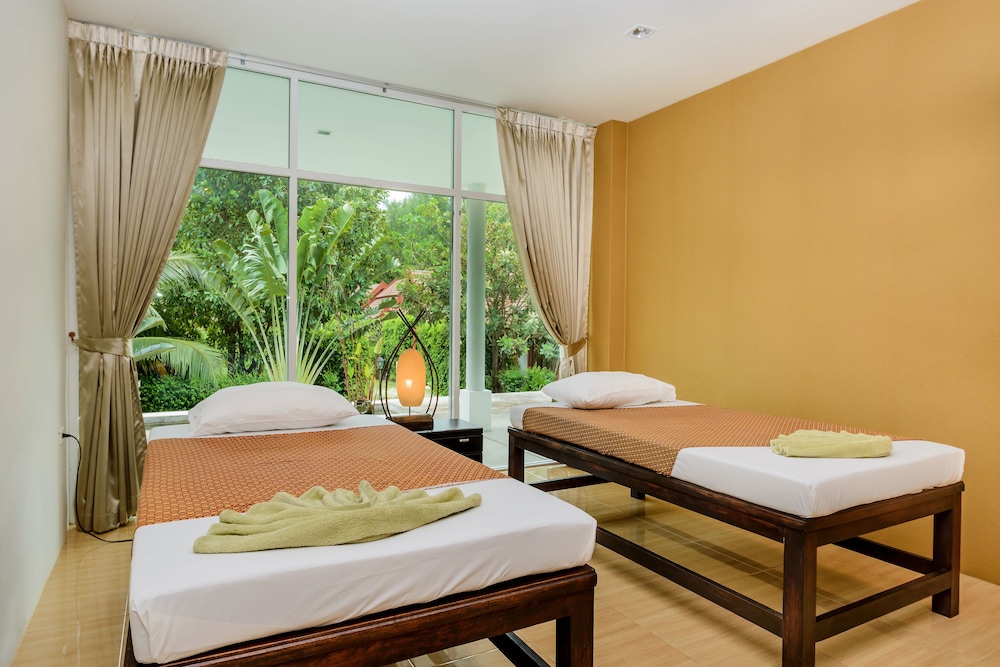 L Esprit de Naiyang Beach Resort 19/50