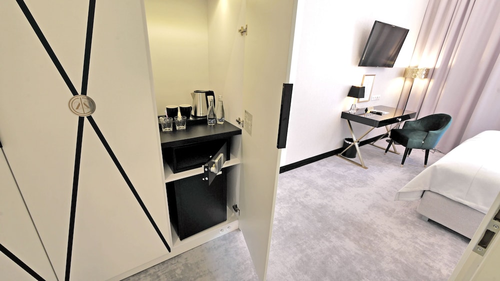 Szewska 22 Boutique 29/50