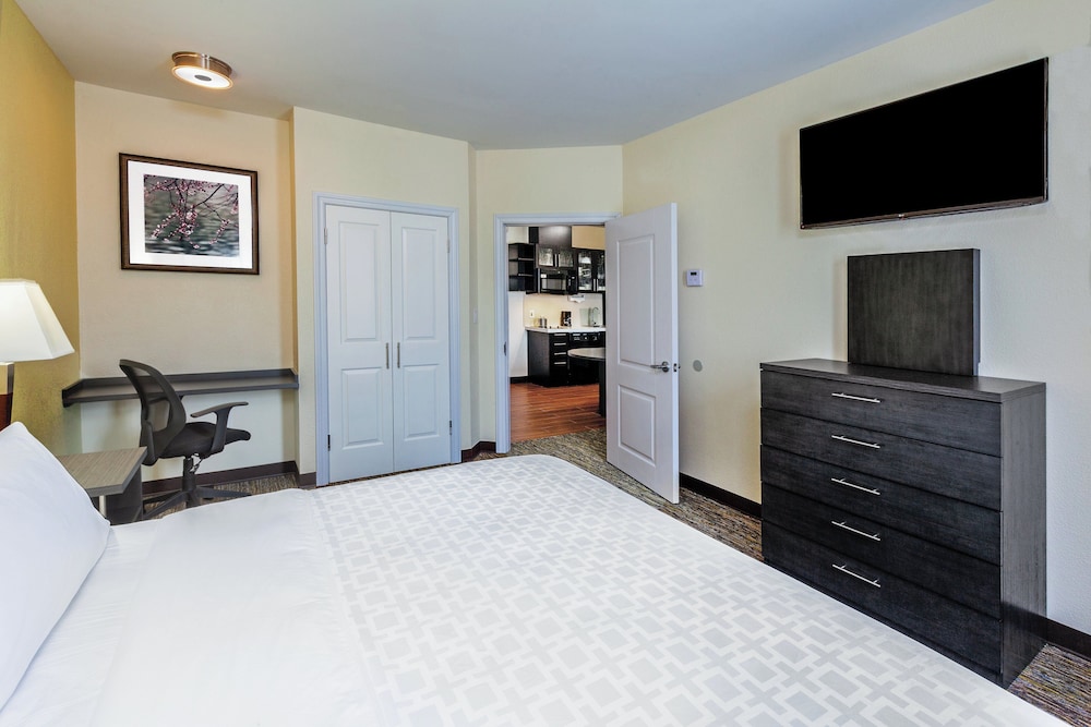 Candlewood Suites Houston North I45 Spring An Ihg Hotel 31/44