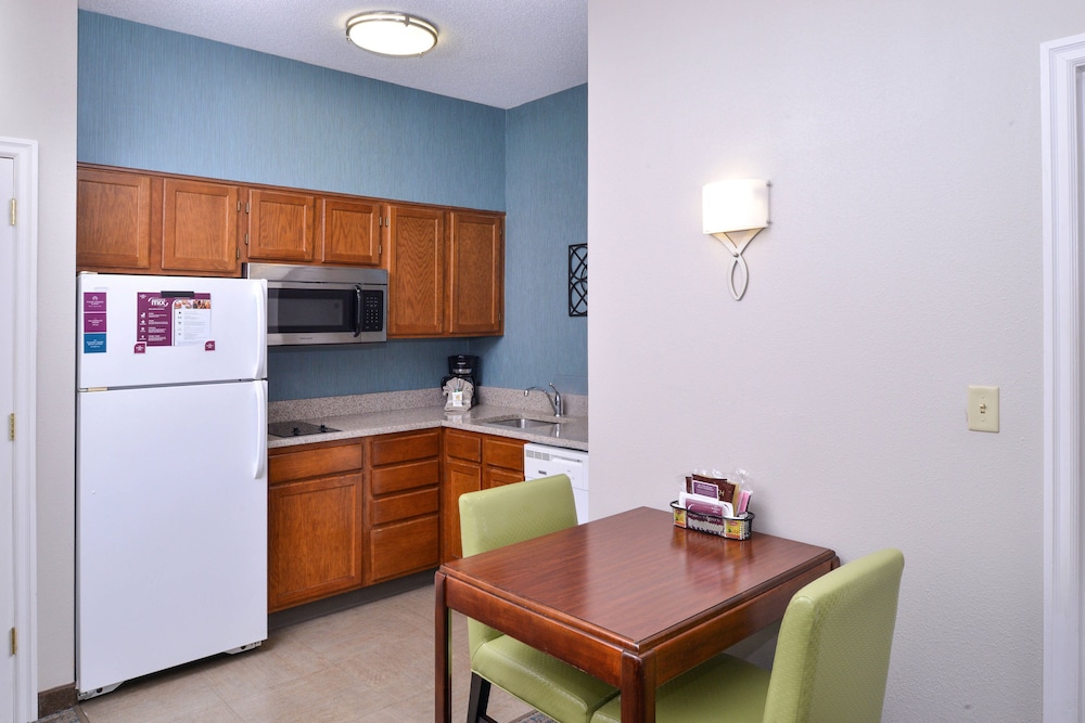 Residence Inn by Marriott Charleston Riverview 6/50