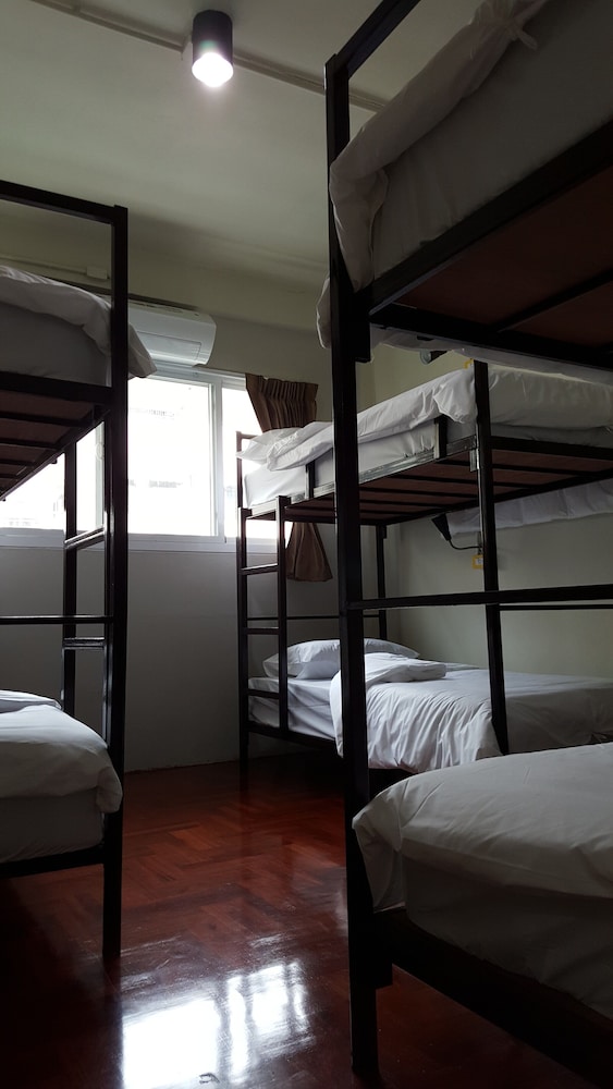 Bangkok Check Inn 23/70