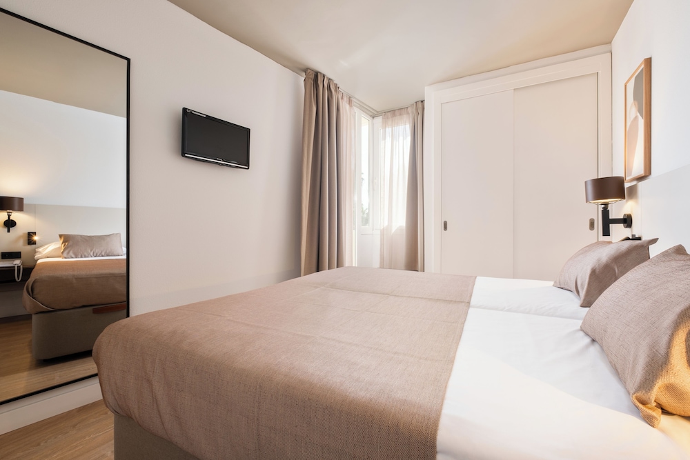 1 BEDROOM, COMFORT, APARTMENT