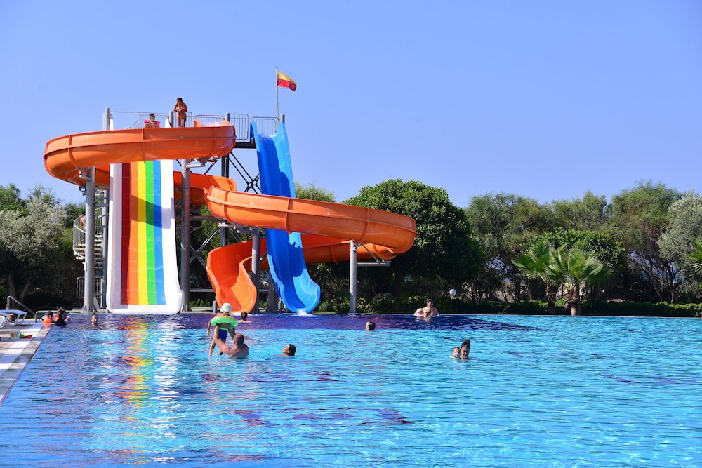 Andriake Beach Club Hotel 31/50