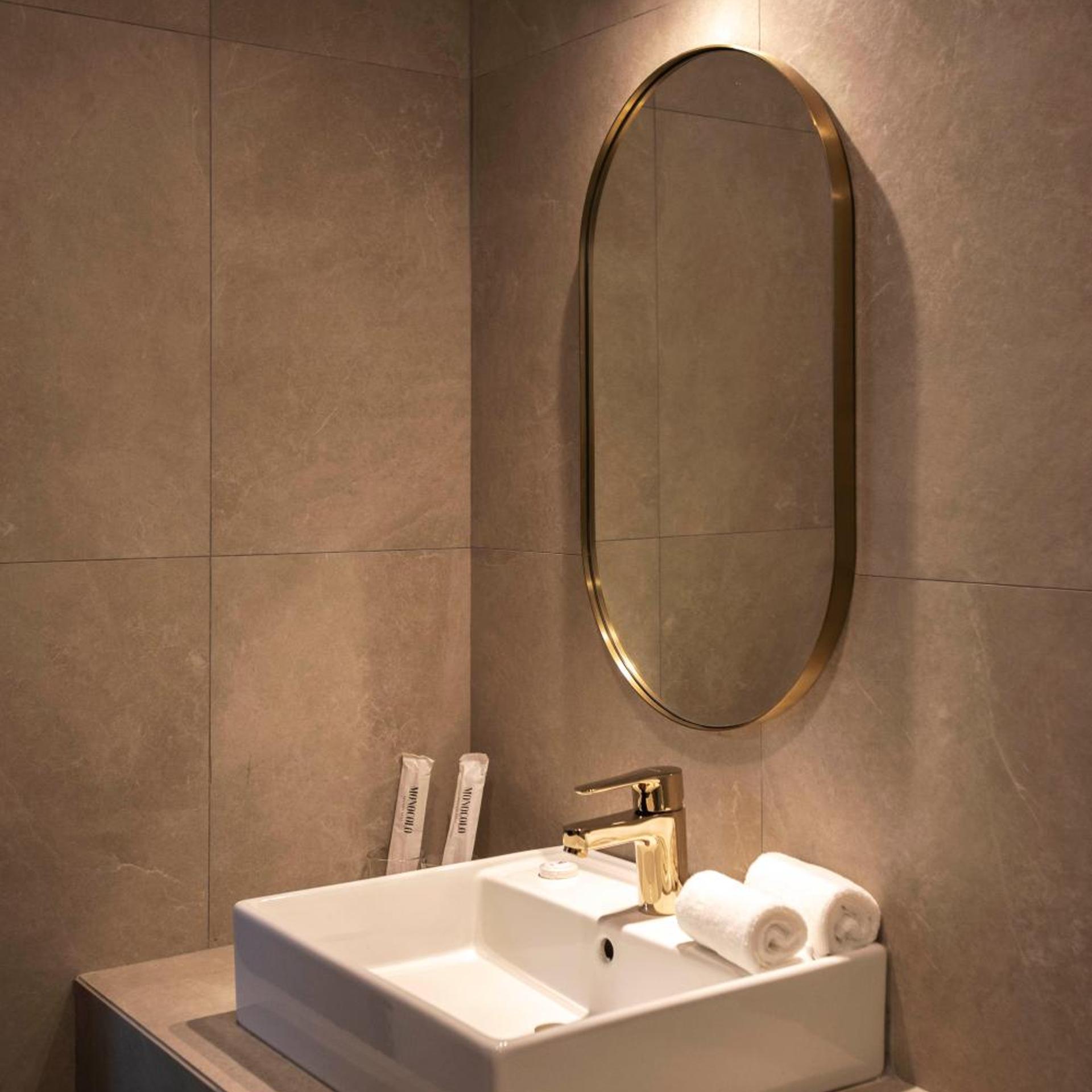 Monocolo Boutique Hotel 48/50
