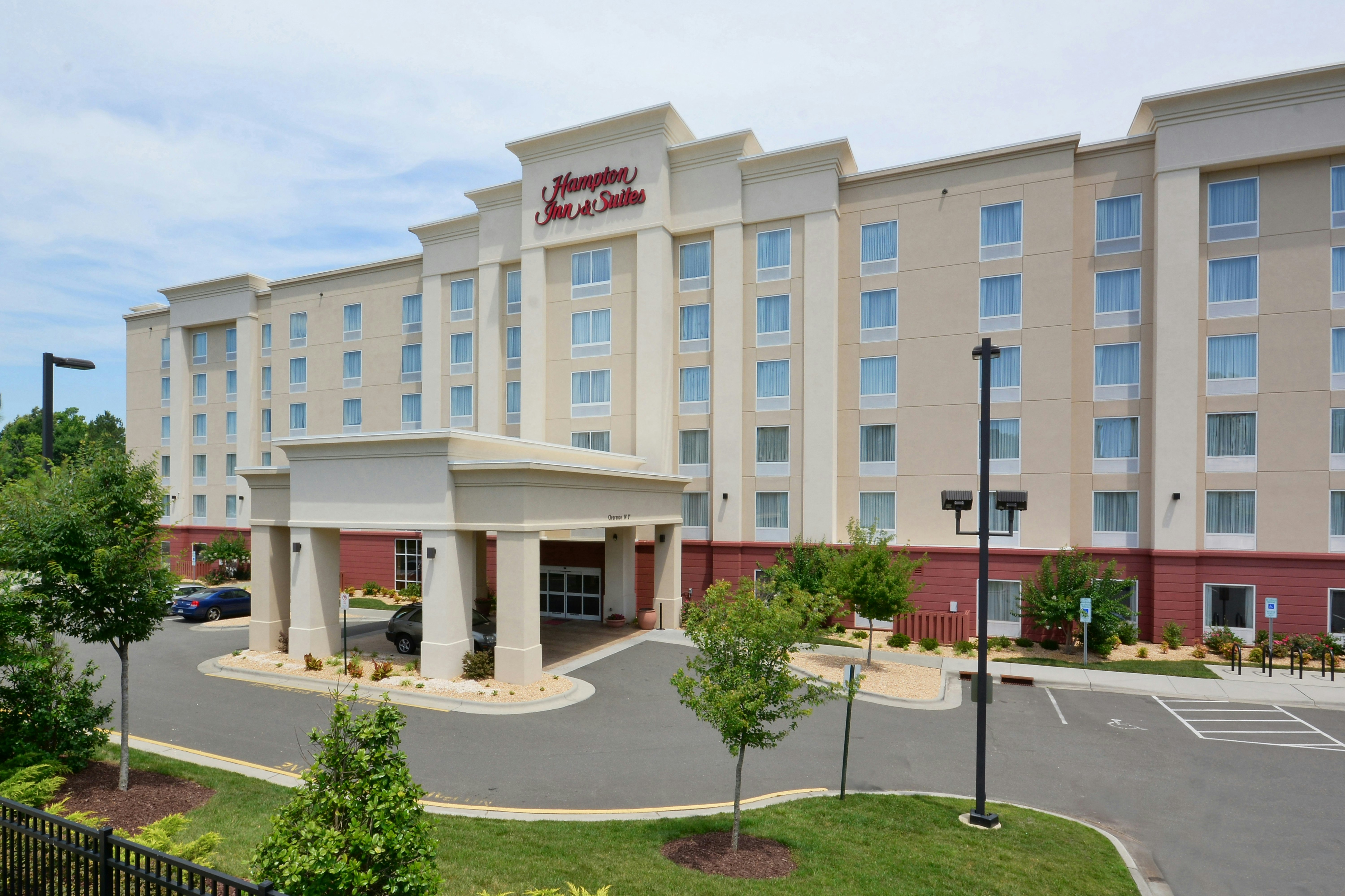 Hampton Inn Suites Durham North I85 5/53