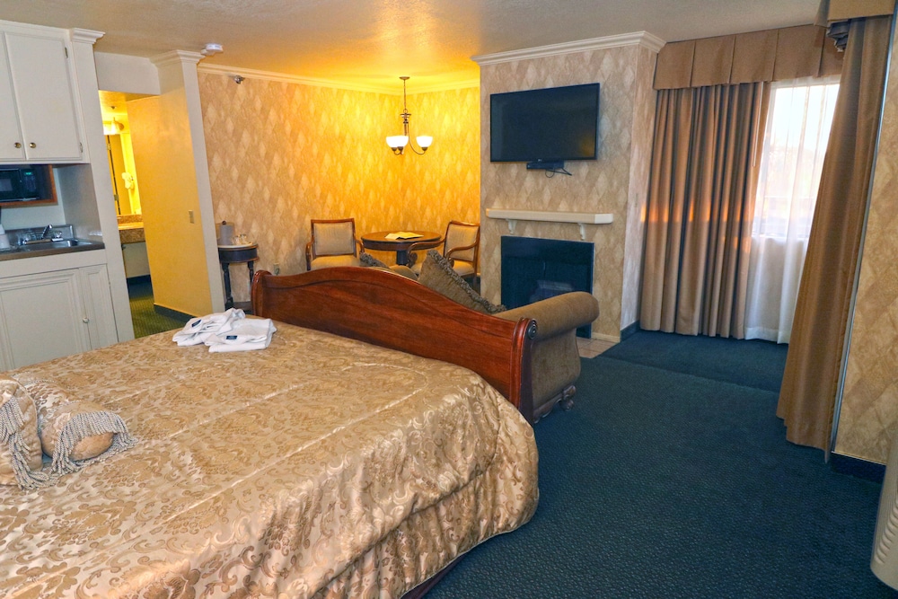 La Serena Inn 10/63