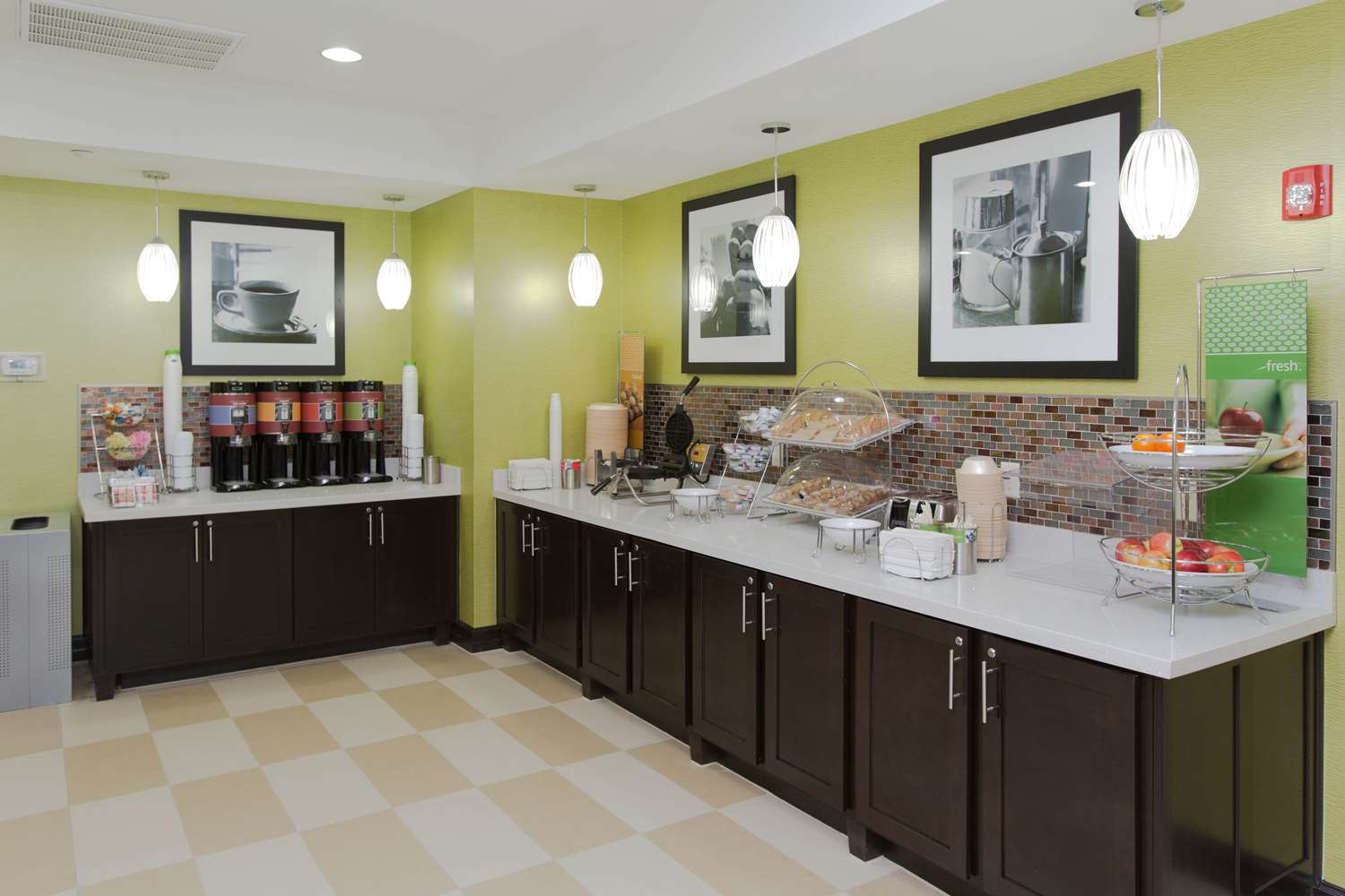 restaurant cafeteria