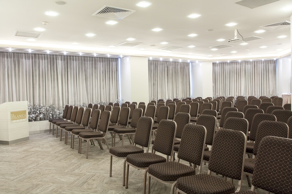Blanca Hotel Izmir 57/64