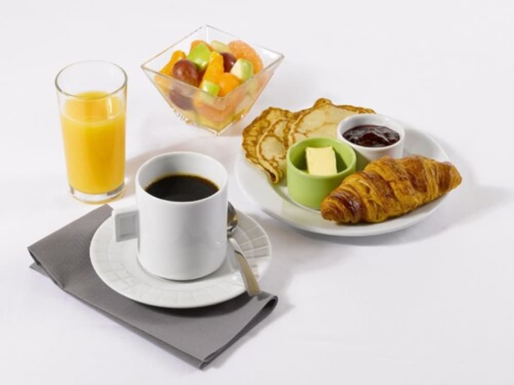 CAMPANILE MORANGIS - ORLY 17/43
