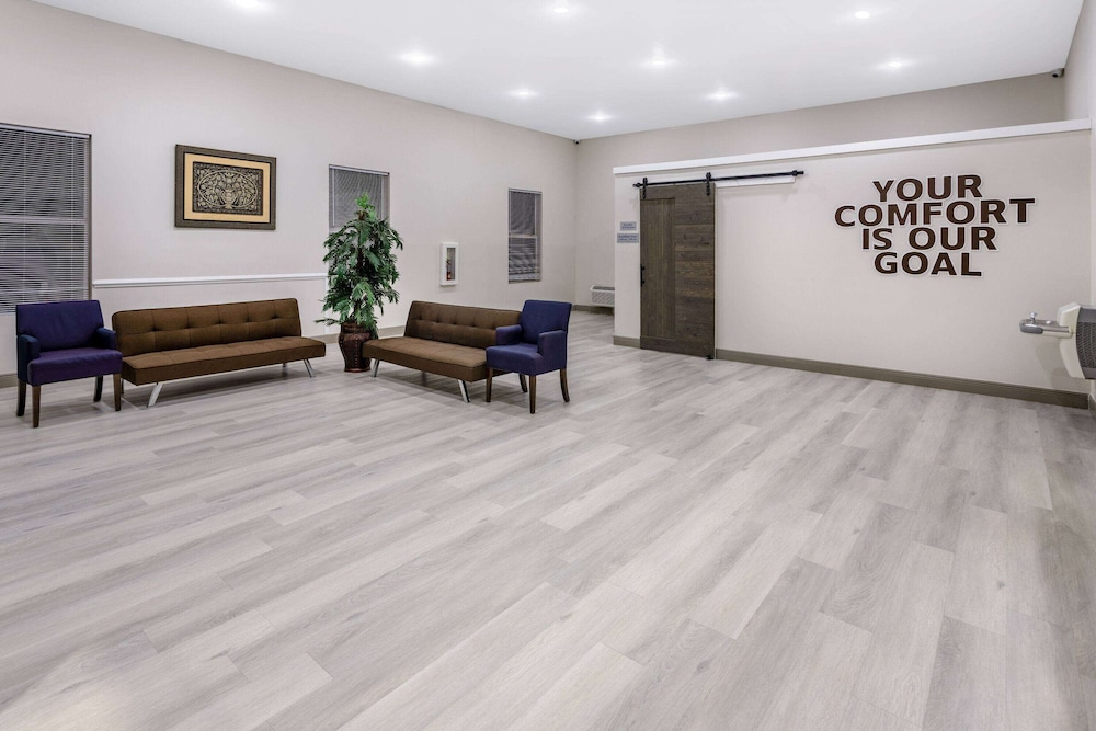 Travelodge by Wyndham Kingsland GA 41/61