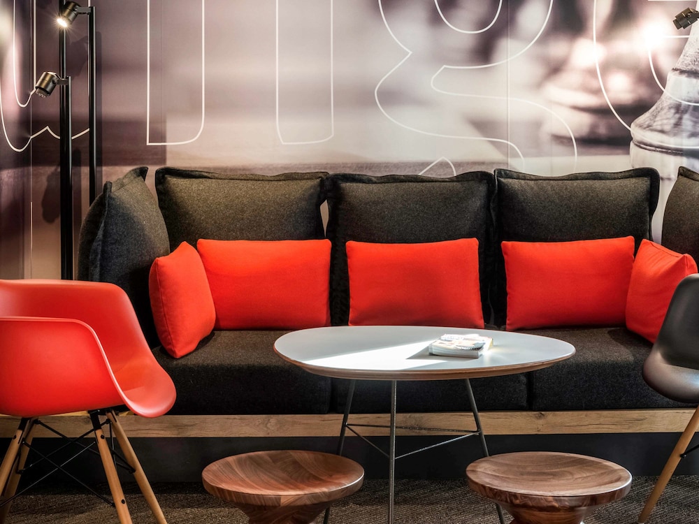 Ibis Paris La Defense Courbevoie 27/49