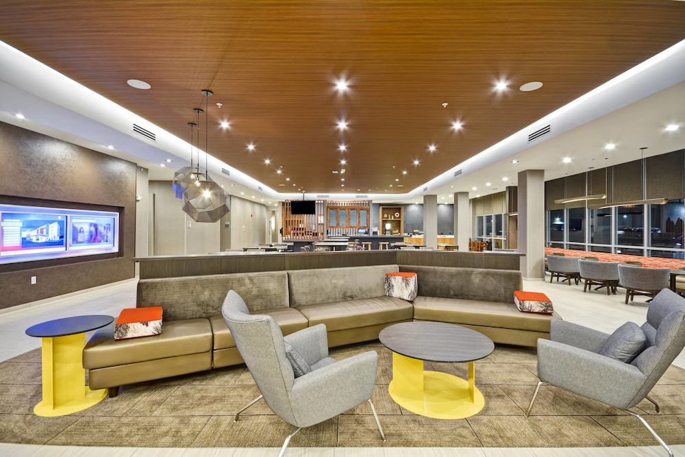 Springhill Suites Cincinnati Blue Ash 6/46