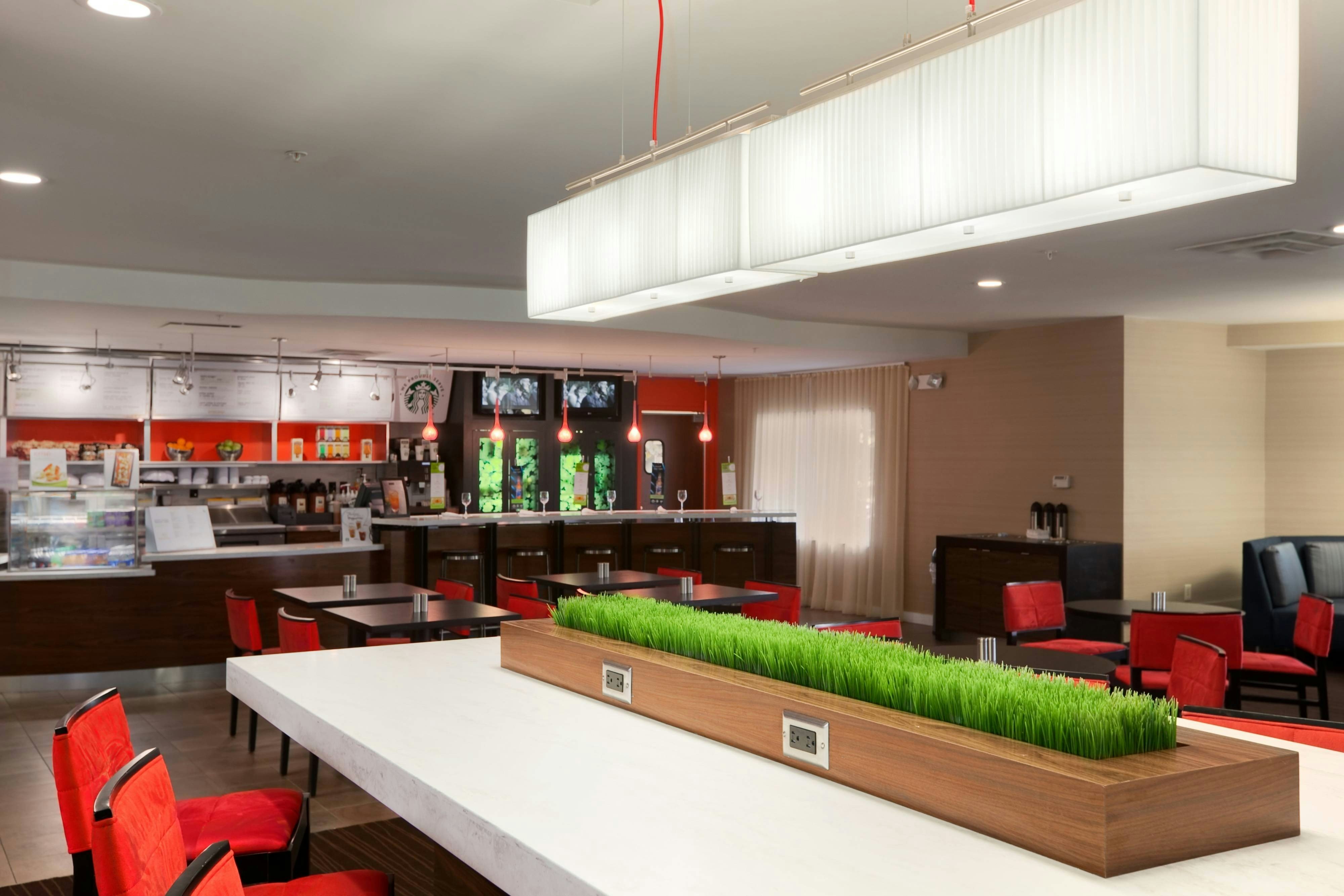 Courtyard By Marriott Wall At Monmouth Shores Corporate Park 20/30