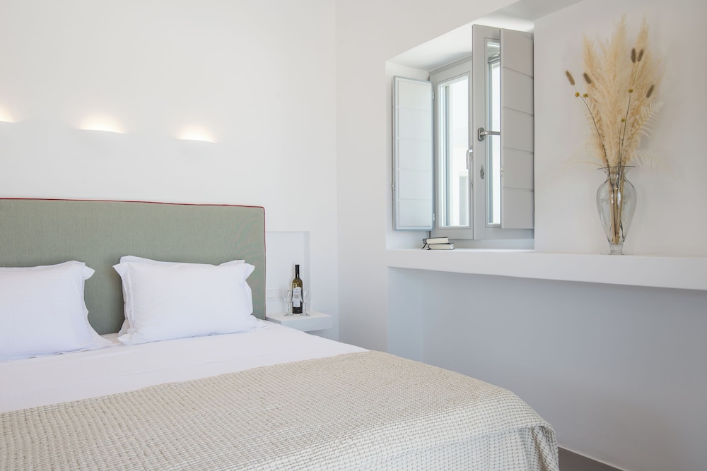 Private, Villa, 5 King Beds, 1 Queen and 2 Murphy Beds, Murphy Bed، BLUE MARE VILLAS 6/10