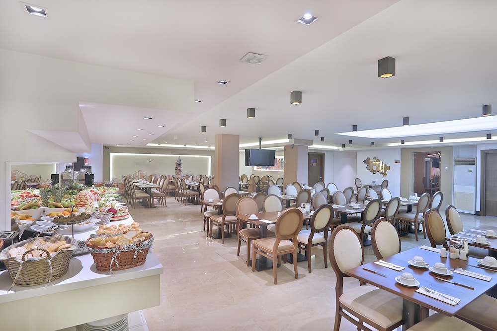 Grand Sagcanlar Hotel 63/69