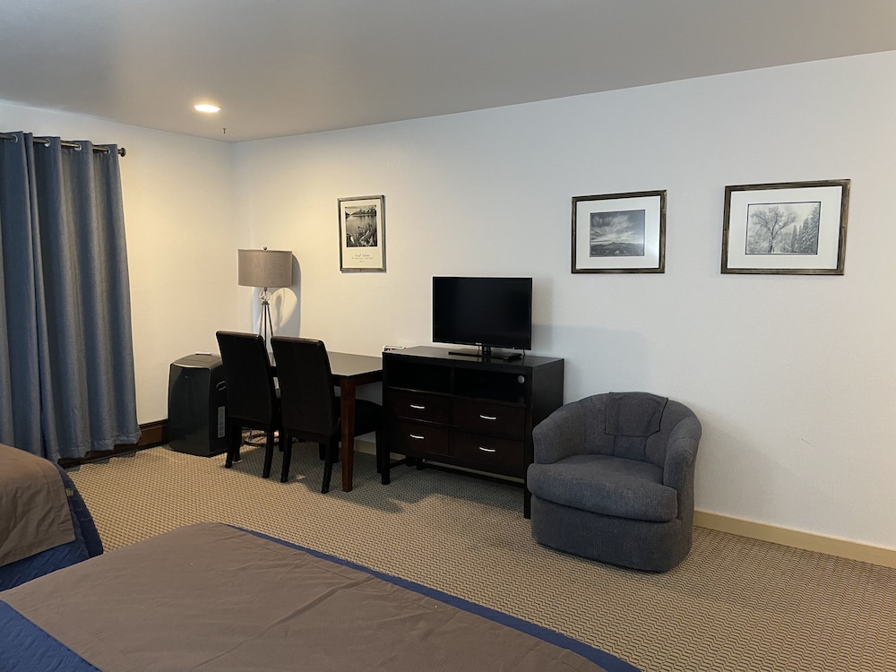 Valley Hi Motel 53/64