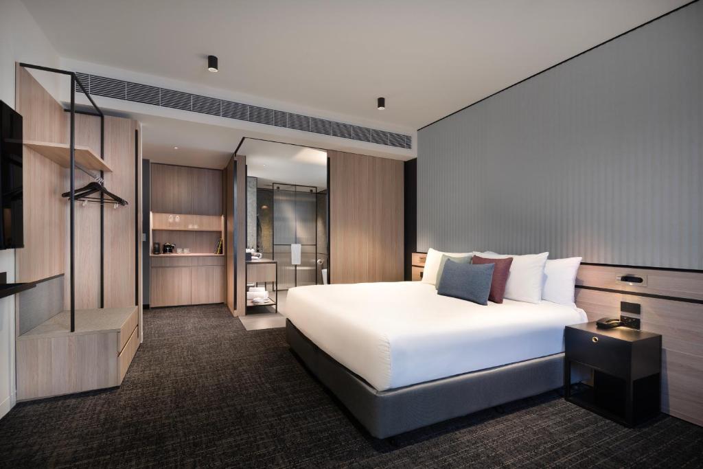 Luxury, Double Bed