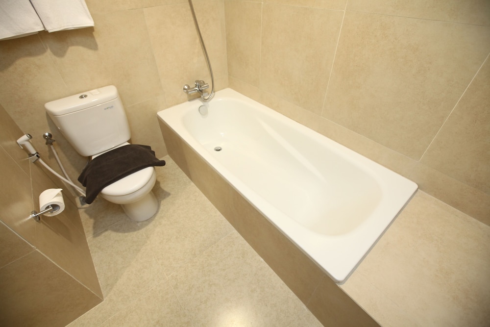 Hotel Neo Cirebon 50/51