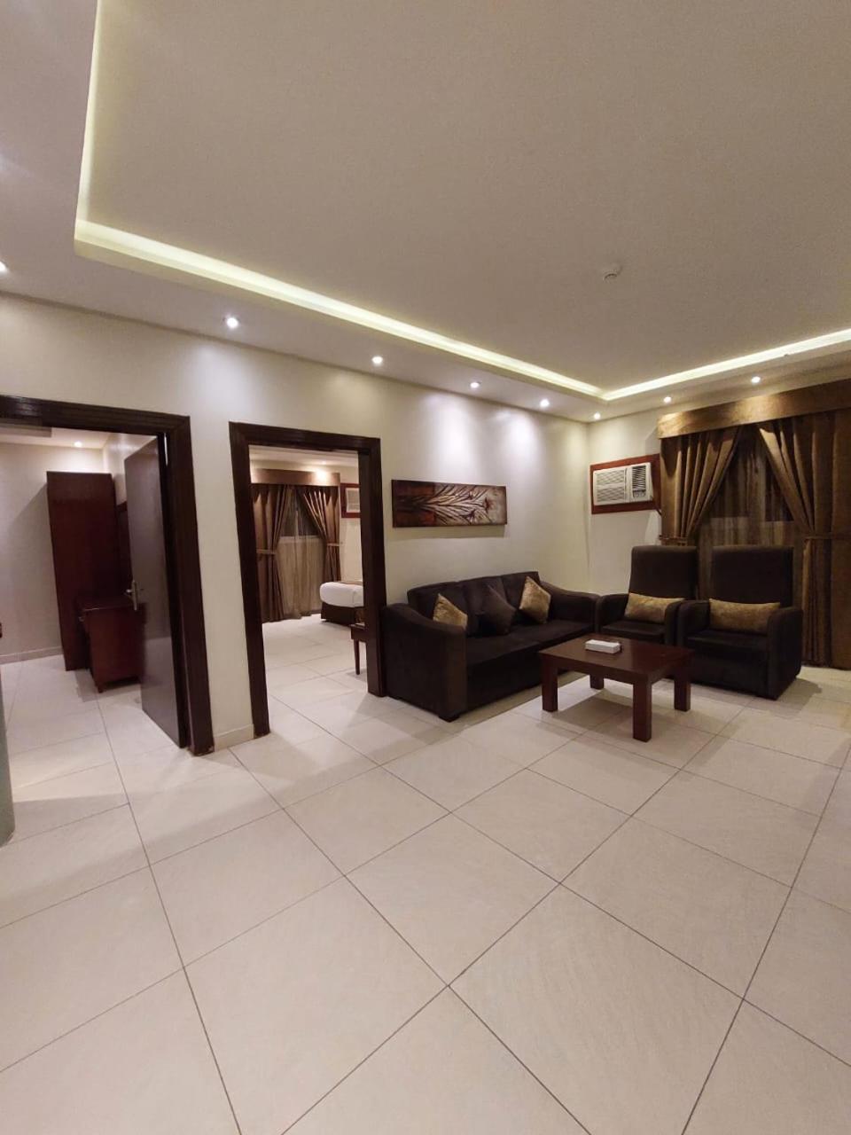 المهيدب السويدي 25(Al Muhaideb Suwaidy 25 Apartment) 17/24