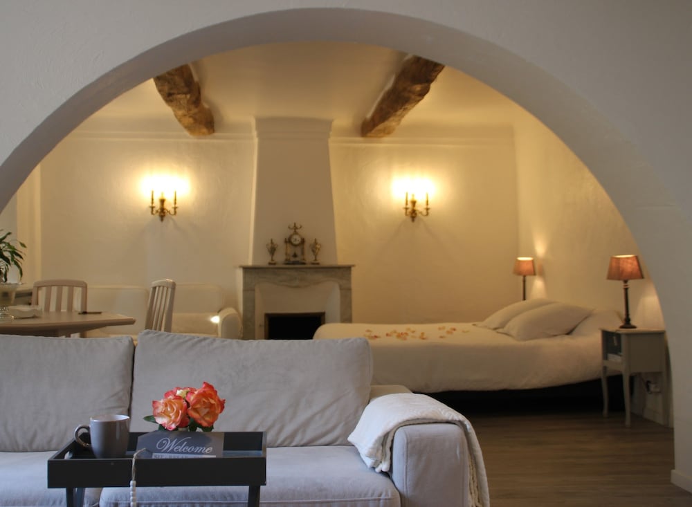 Maison Carles Bnb 24/55