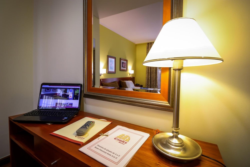 Camoes Hotel 39/48