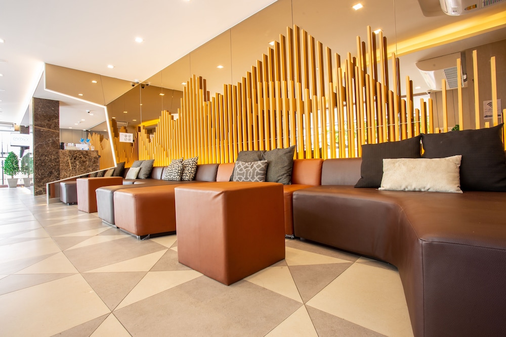 Spittze Hotel Pratunam 8/50