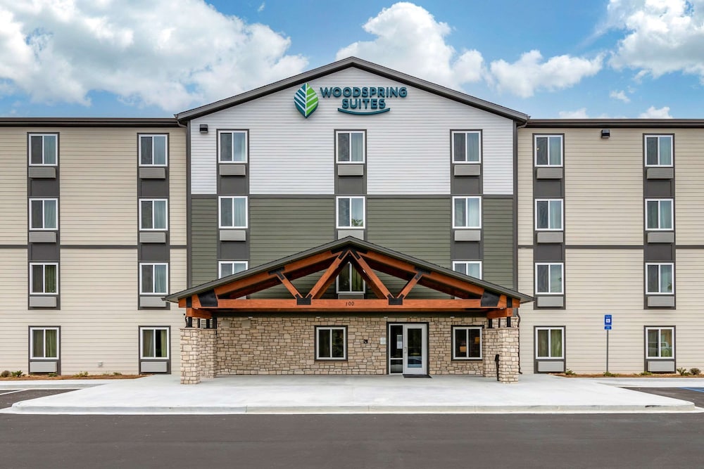 Howard Johnson Hotel Brunswick image