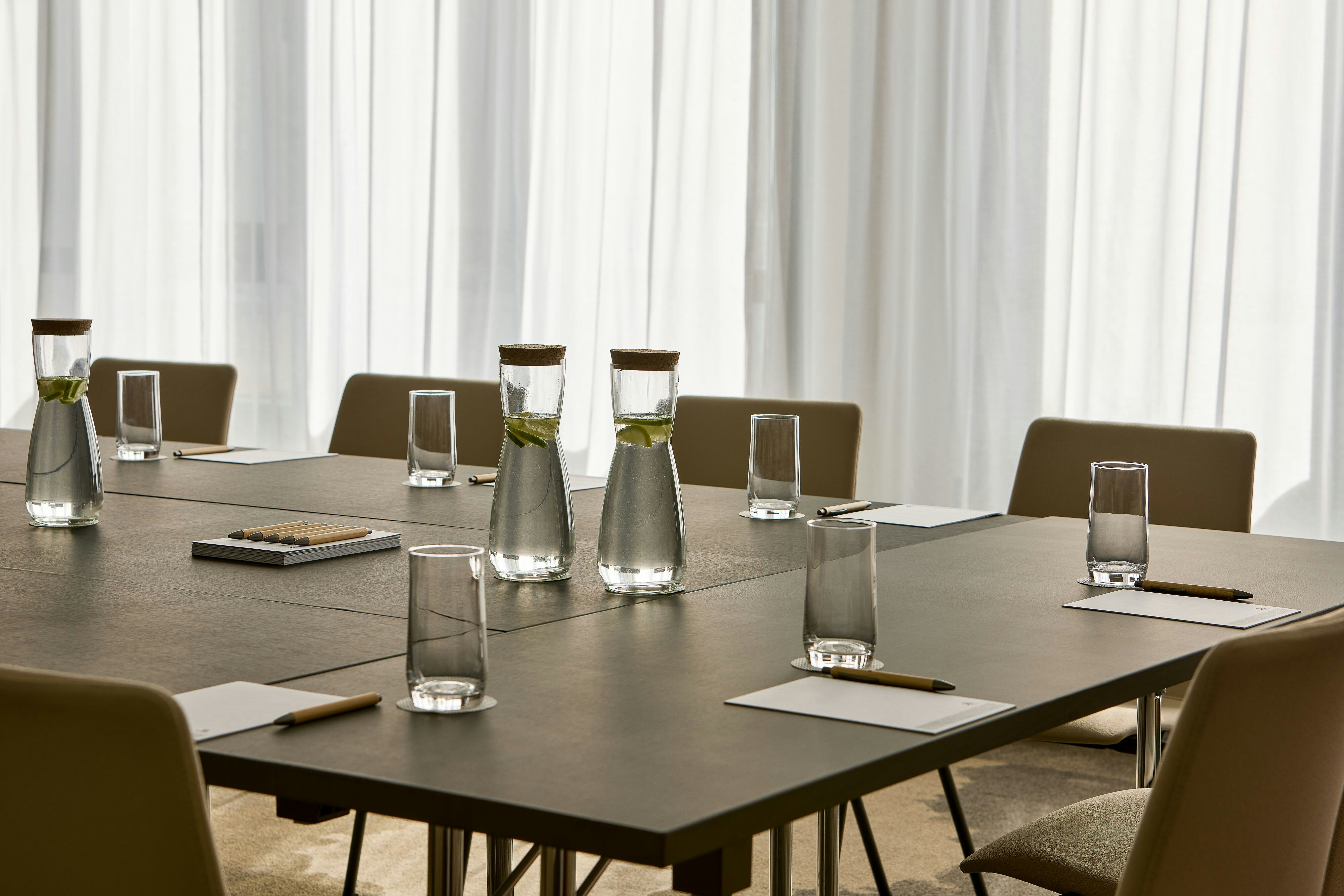 Munich Airport Marriott Hotel 79/80