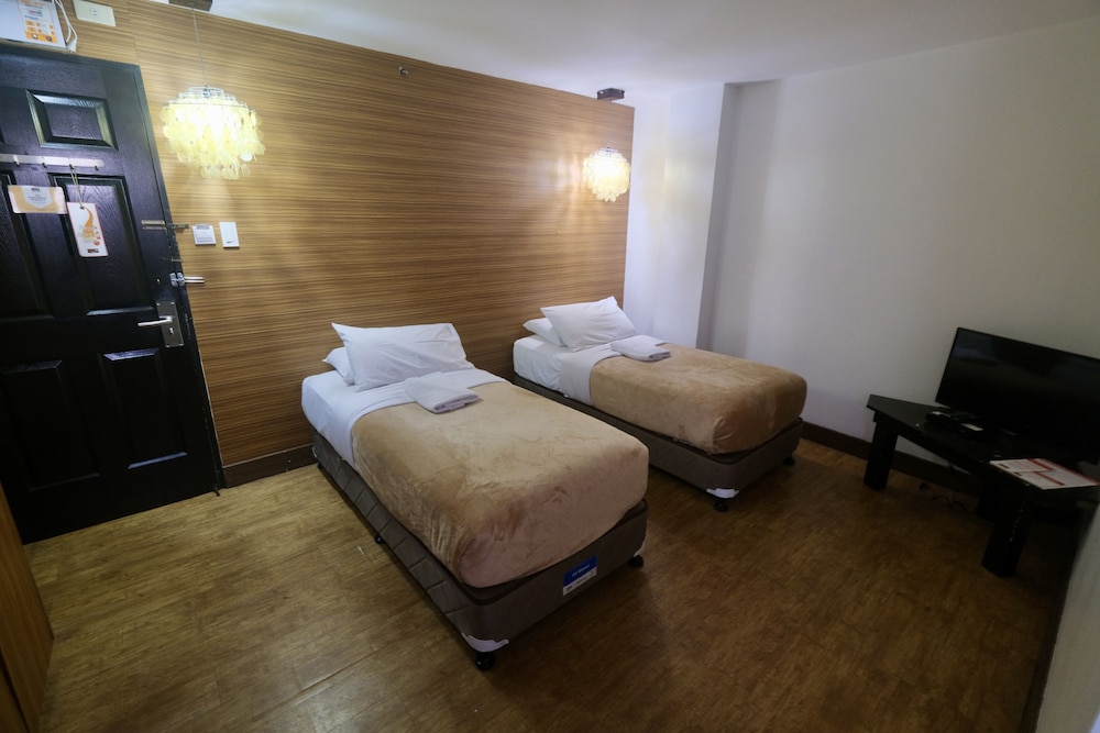 Urban Inn Iloilo 39/65