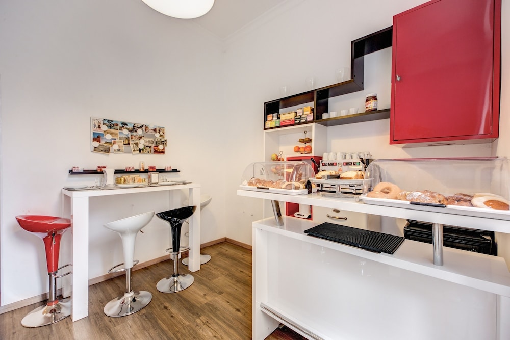 Imperia Suite 22/48
