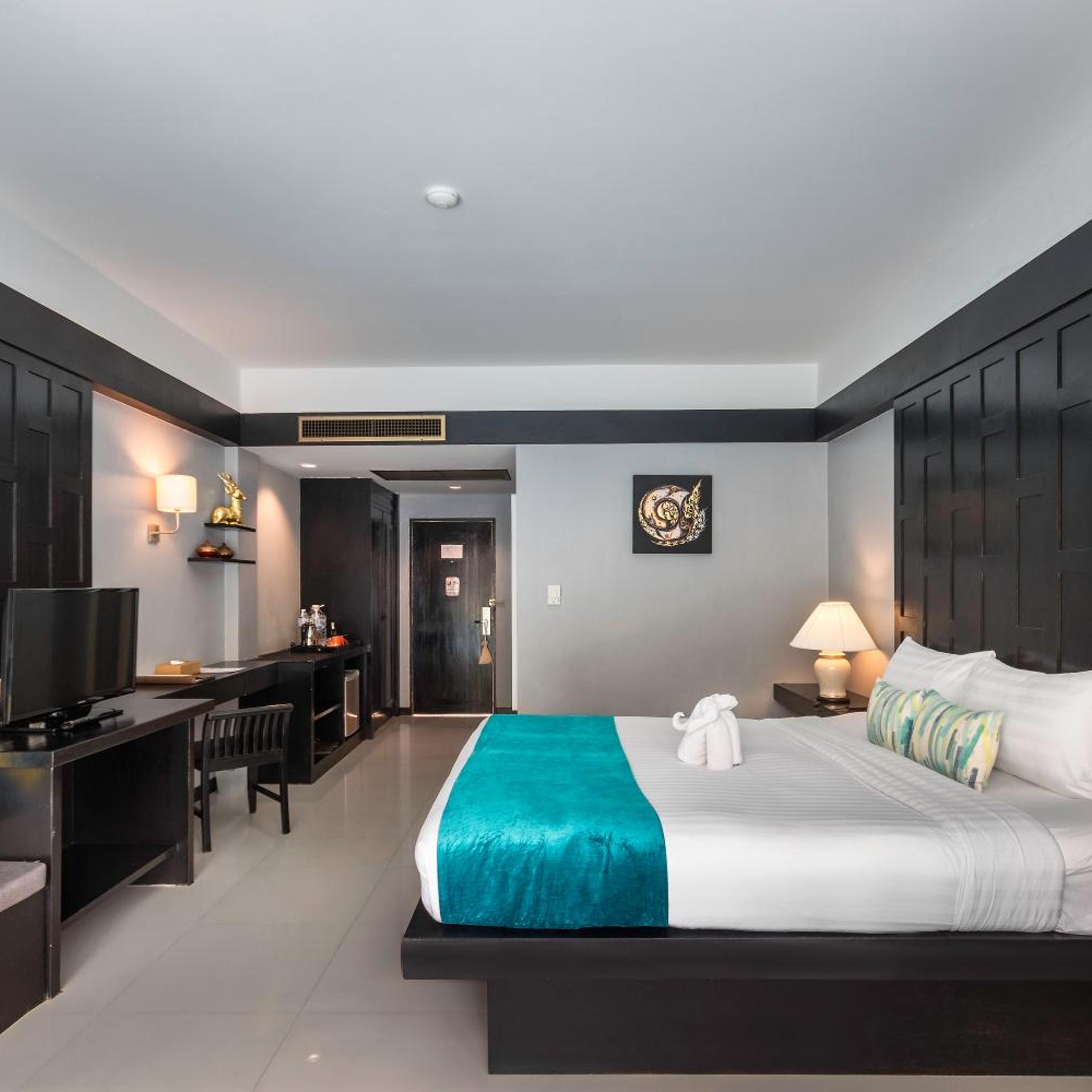 Superior, Double or Twin Bed, Pool Access