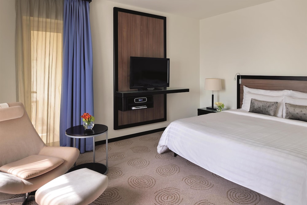 AVANI, JUNIOR SUITE