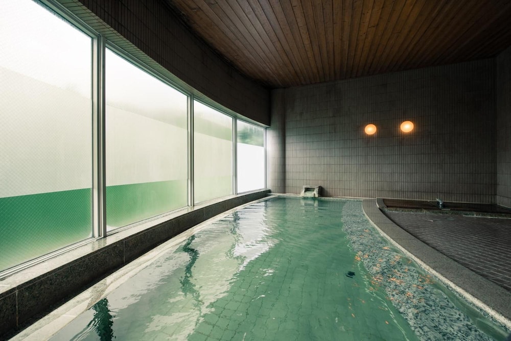 Takamiya Rurikura Resort 38/67