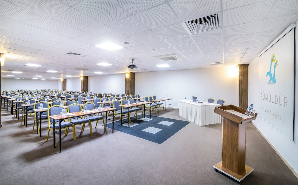 Grand Sahin s Gumuldur Resort 64/82