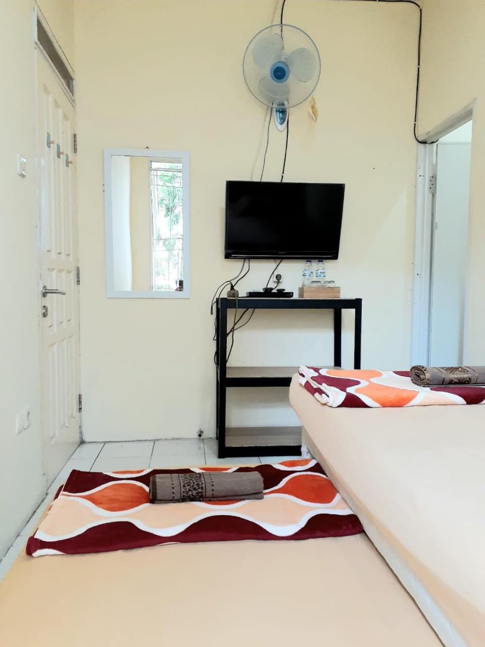 SPOT ON 3988 Kost Carmelia Baranangsiang Syariah 37/45