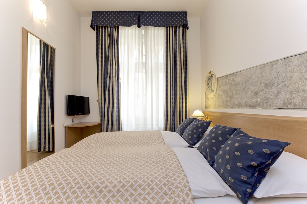 Hotel Tivoli 13/36