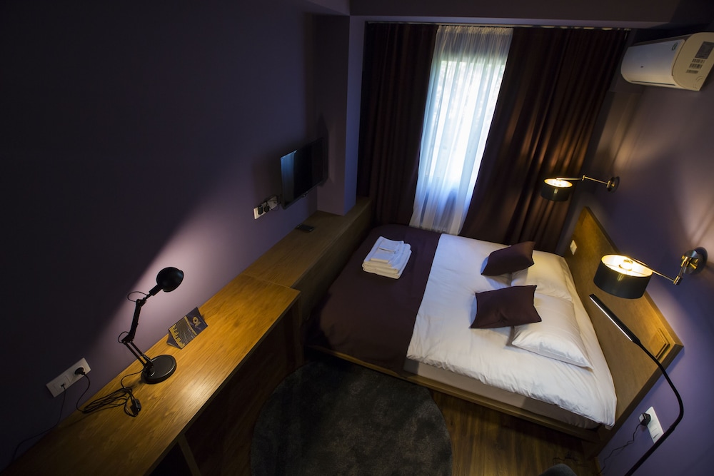 Elle Boutique Hotel 22/69