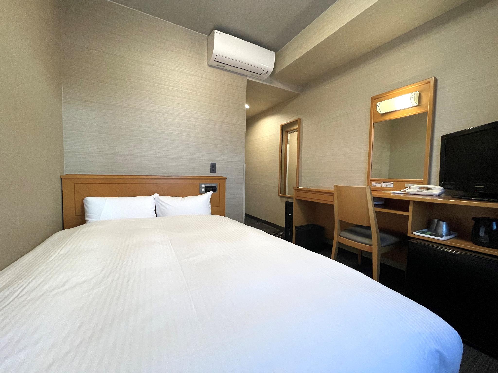 غرفة بسرير نصف مزدوج، Hotel Route-Inn Tendo 4/5