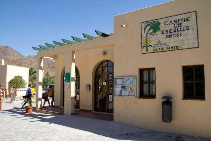 Camping Los Escullos 16/25