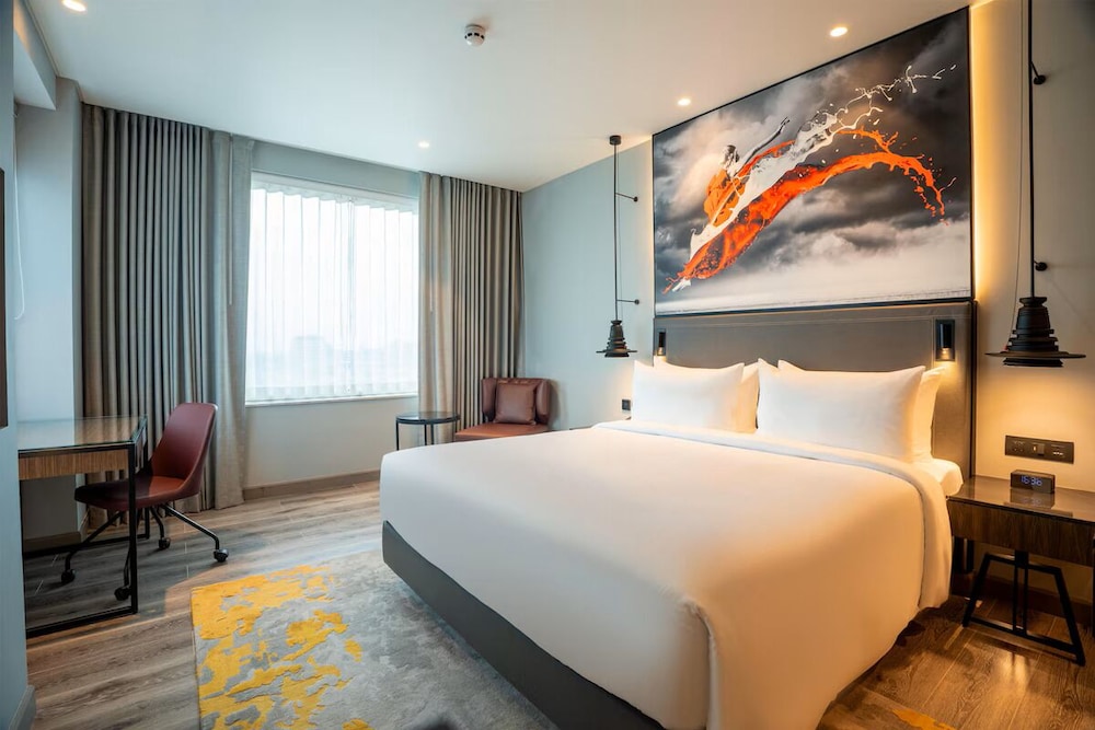 Radisson RED Indore 3/22