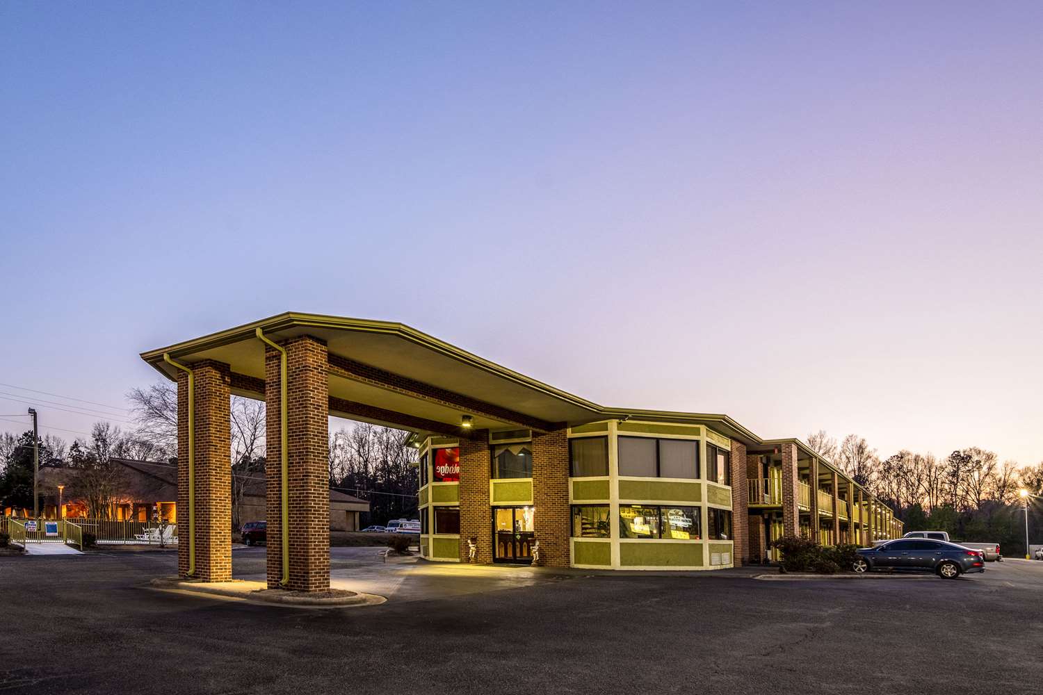 Econo Lodge Whiteville, NC 2/25