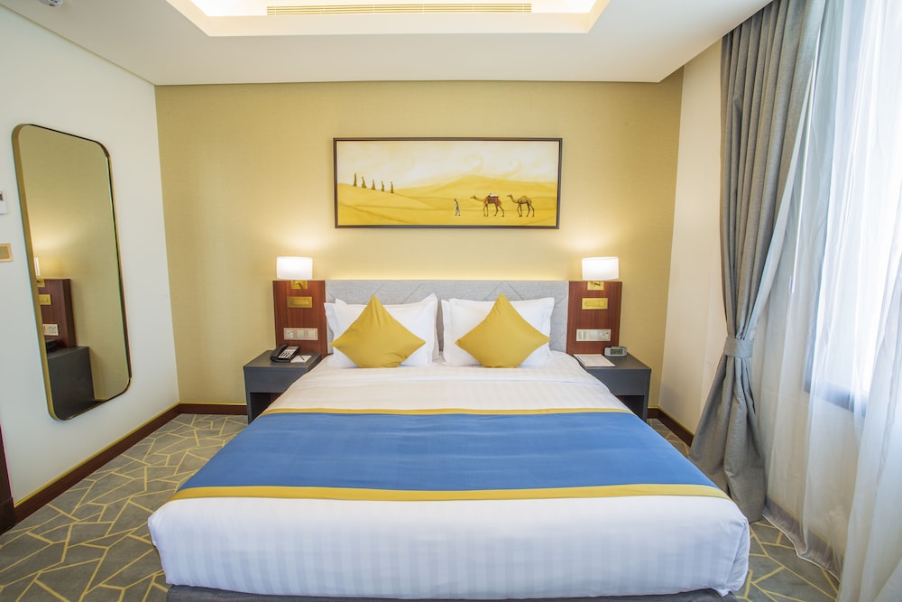 2 BEDROOMS, DELUXE, SUITE