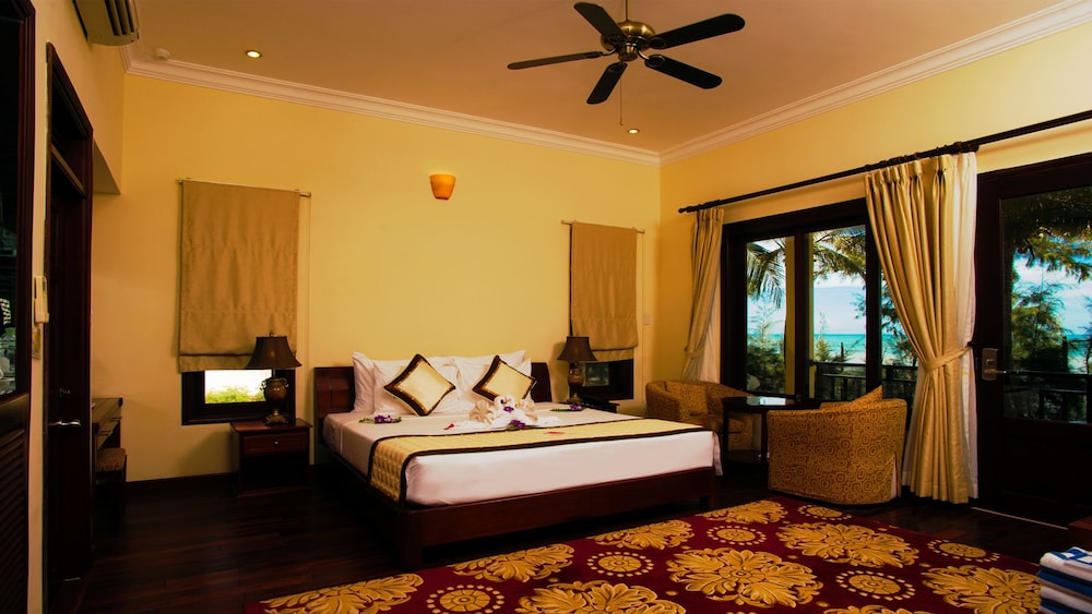 Golden Coast Resort And Spa 13/50