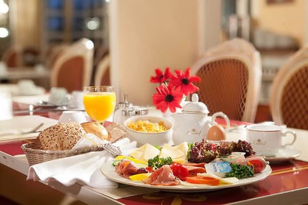 Centro Hotel Kaiserhof Deluxe 38/50