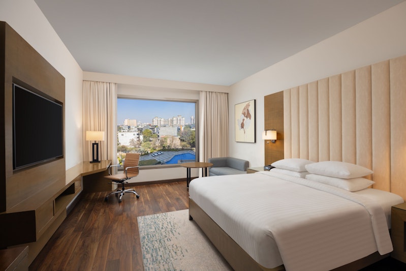 Courtyard By Marriott Gurugram Downtown 3/31