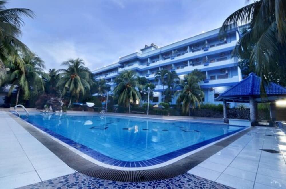 Pelangi Hotel 49/51