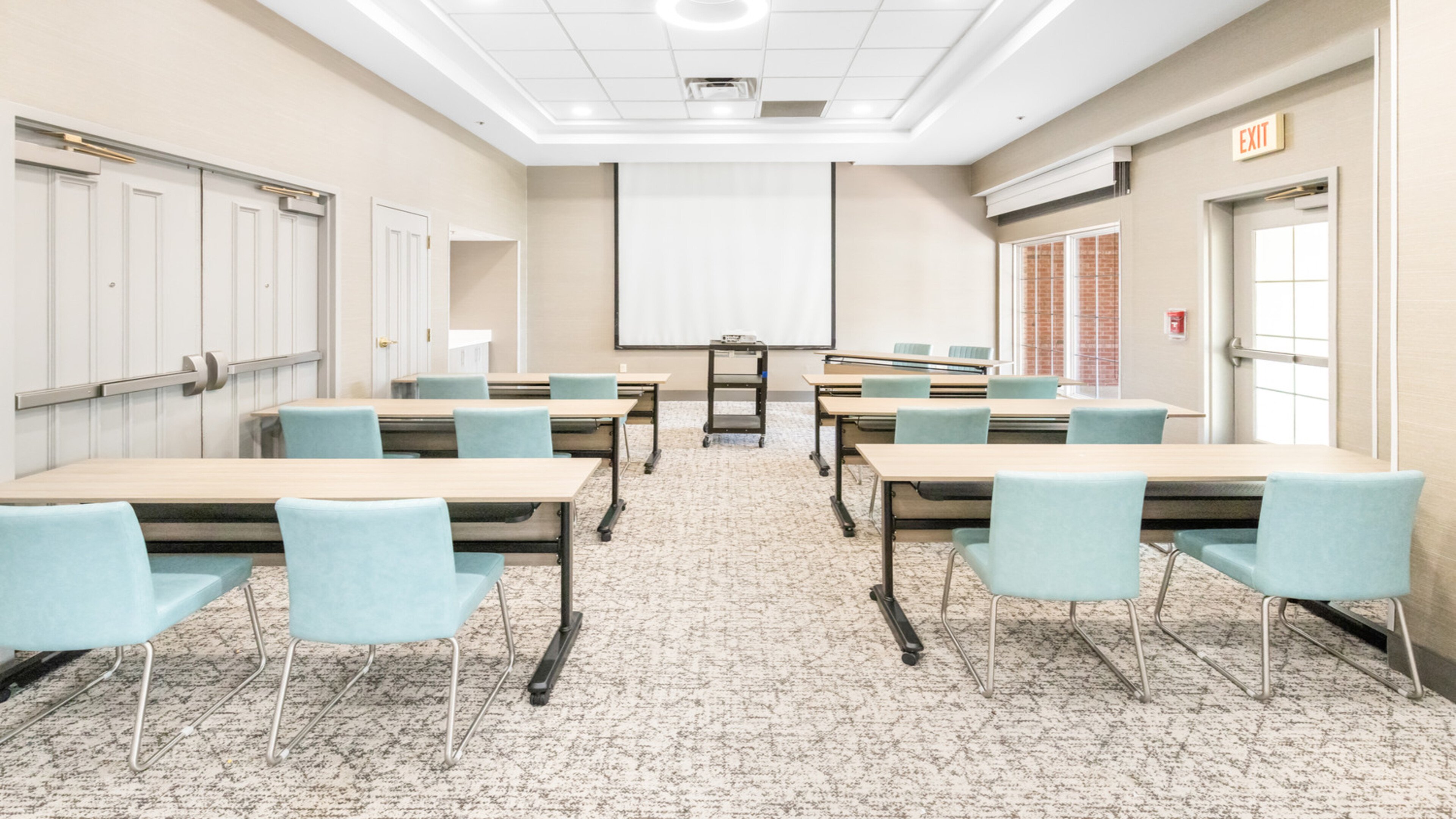 Holiday Inn Chantilly-Dulles Expo (Arpt) 50/55