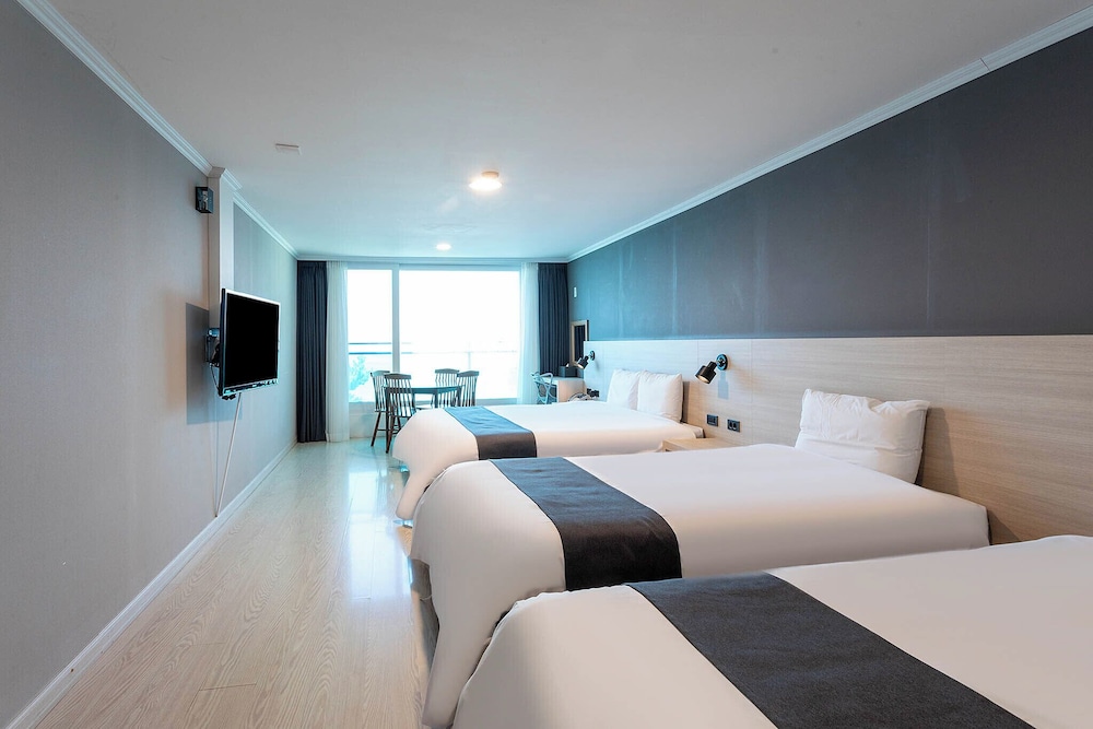 Gyeongpo Soo Hotel 23/68