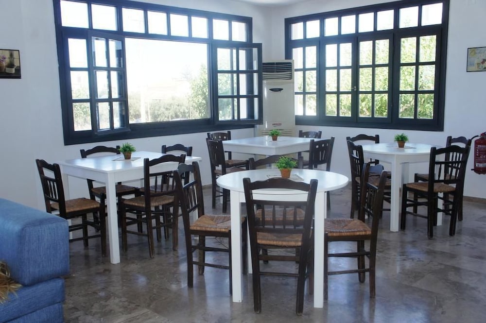 Anemos Inn Adults Only By Estia 35/42
