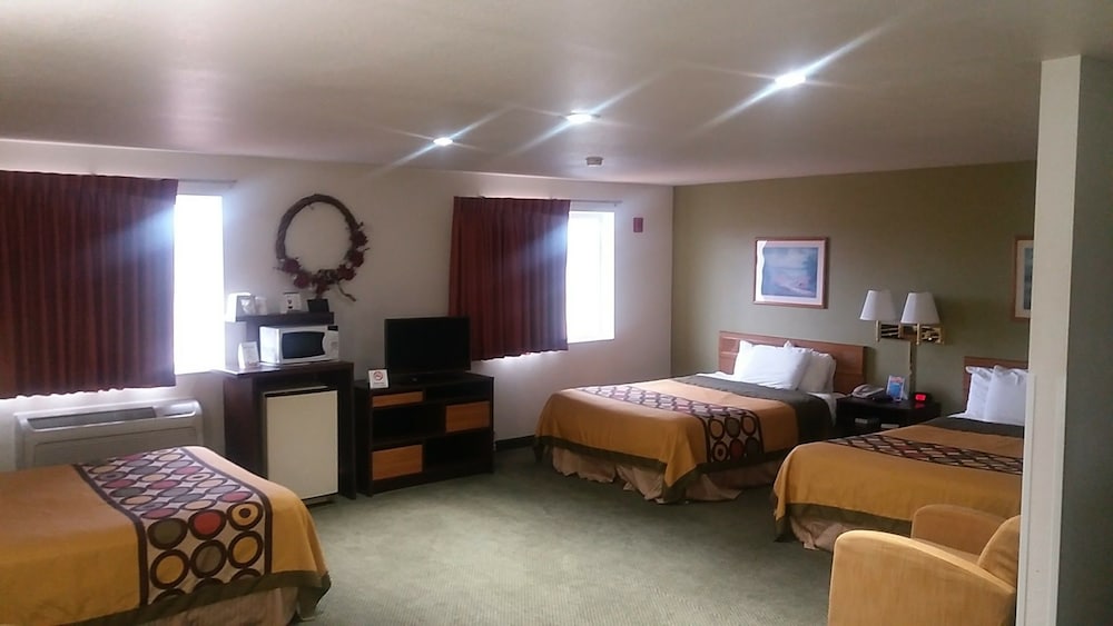 Super 8 by Wyndham West Middlesex/Sharon Area 19/42